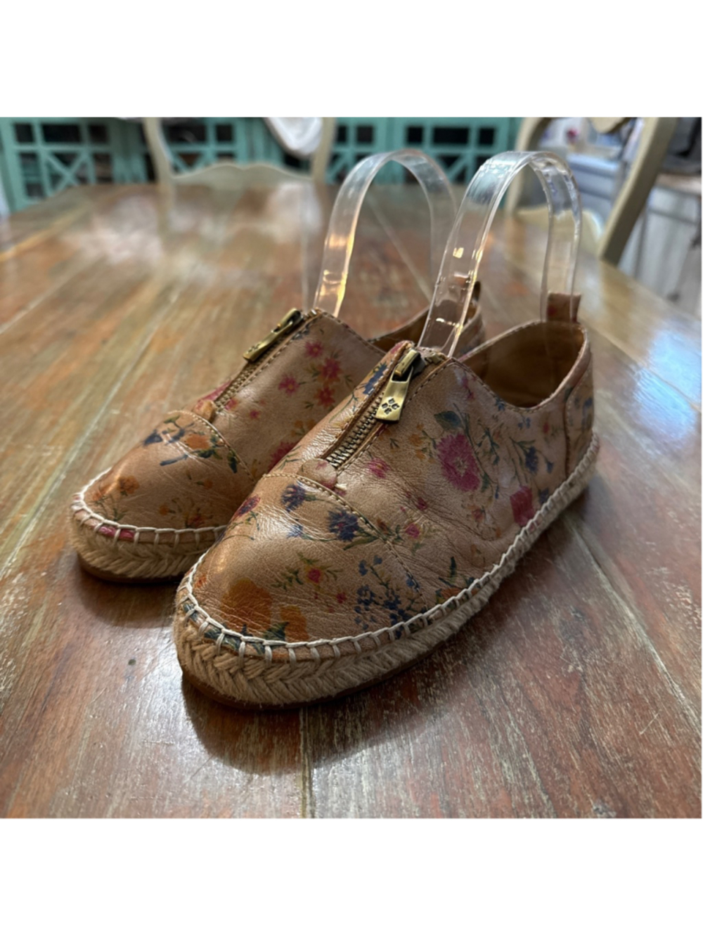 Patricia Nash Neria Floral Leather Front Zip Espadrille Sneakers Tan Multi Sz 6